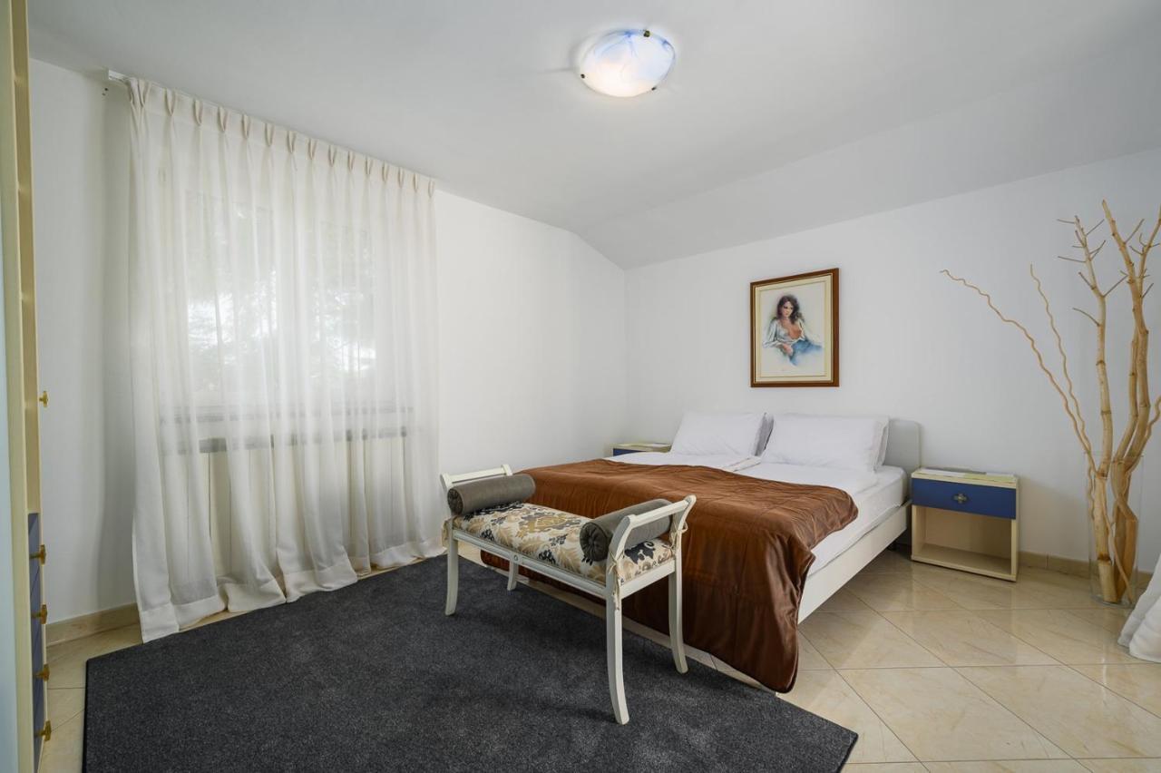 House With Apartments Dragica Umag Zewnętrze zdjęcie