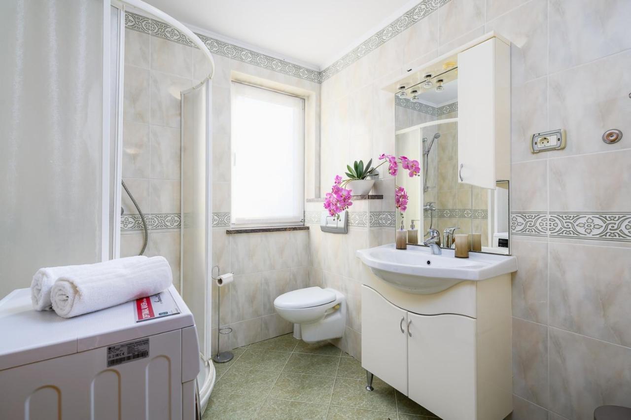 House With Apartments Dragica Umag Zewnętrze zdjęcie